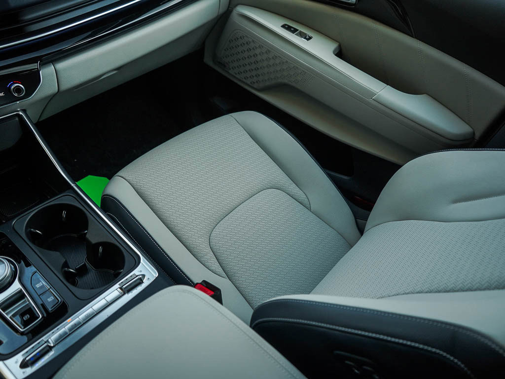 New 2026 Kia Carnival SX Prestige FWD image 28