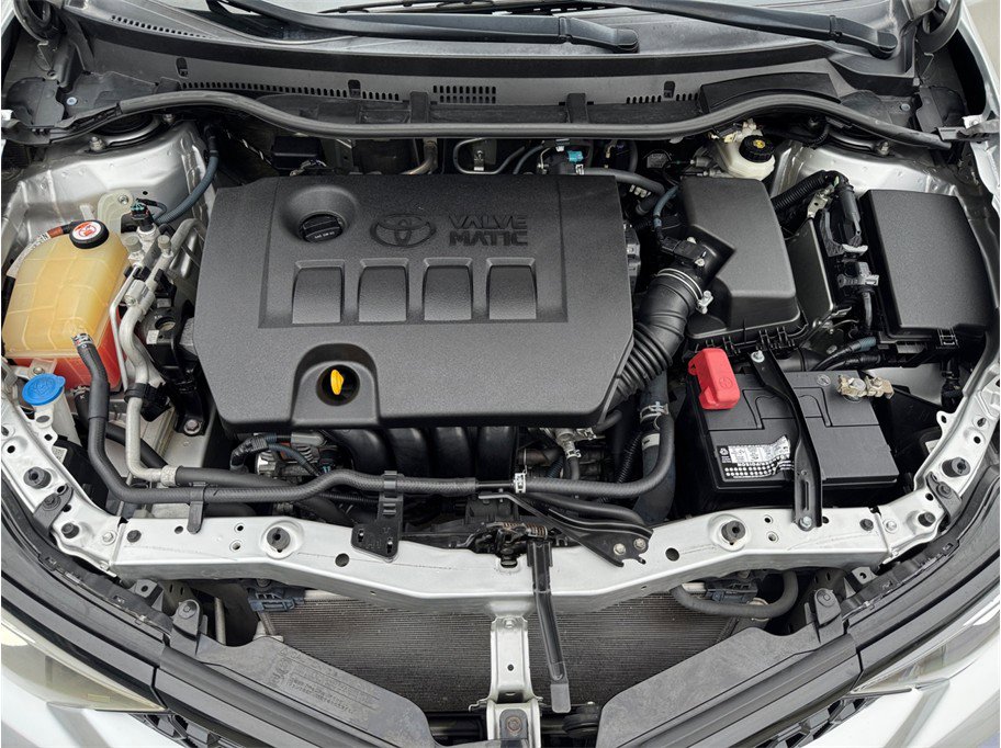 Used 2017 Toyota Corolla iM FWD image 8
