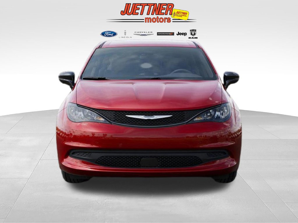 New 2026 Chrysler Voyager LX FWD image 6