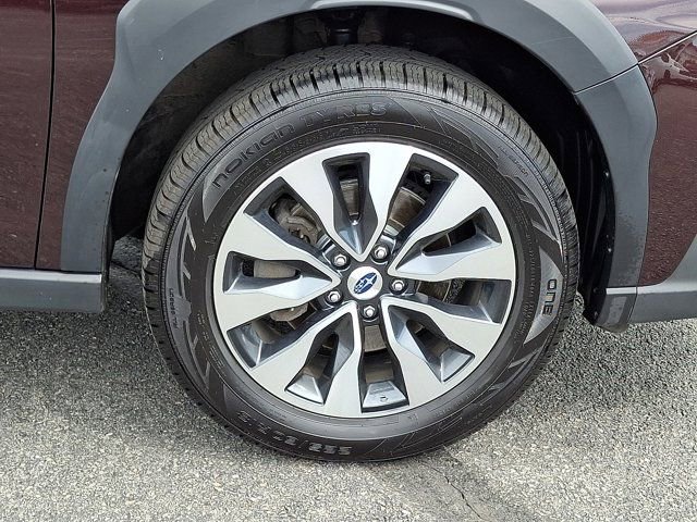 Used 2023 Subaru Outback Touring AWD/4WD image 11