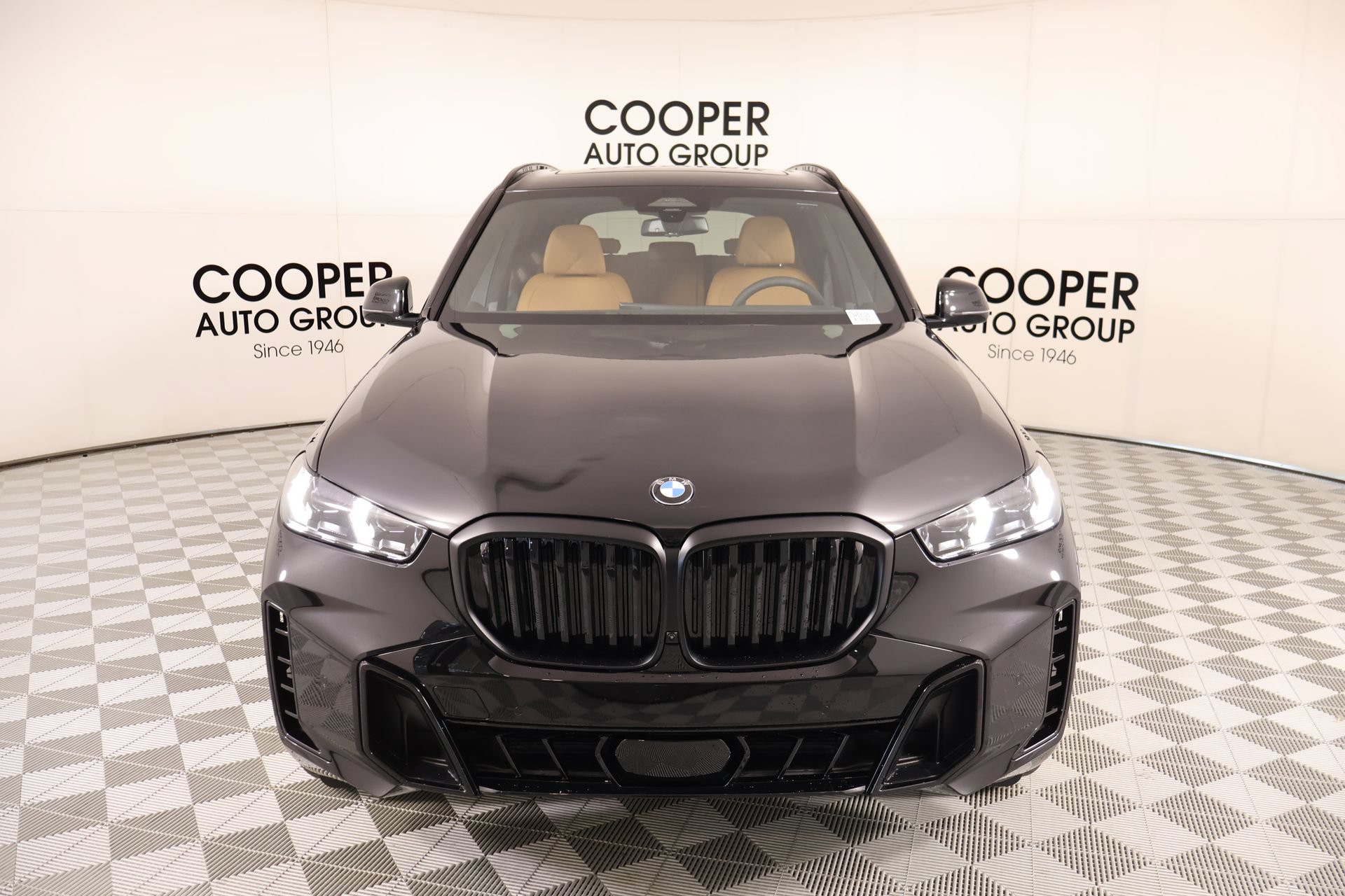 New 2026 BMW X5 xDrive40i w/ M Sport Package AWD/4WD image 9