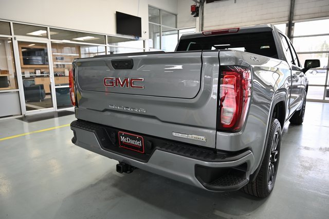 New 2026 GMC Sierra 1500 Elevation image 5