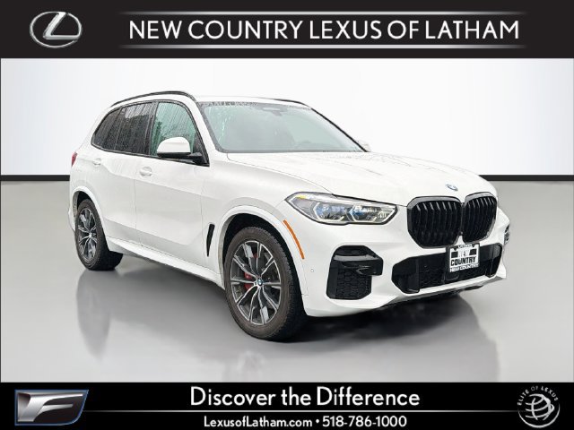Used 2022 BMW X5 xDrive40i w/ M Sport Package