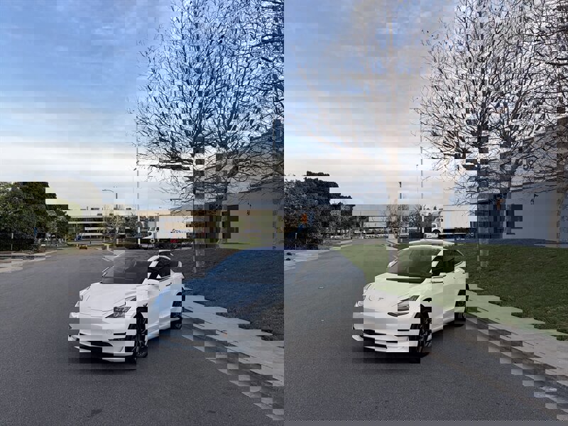 Used 2018 Tesla Model 3 Long Range image 8