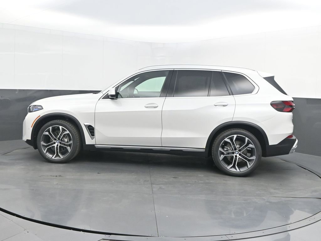 New 2026 BMW X5 xDrive40i AWD/4WD image 2