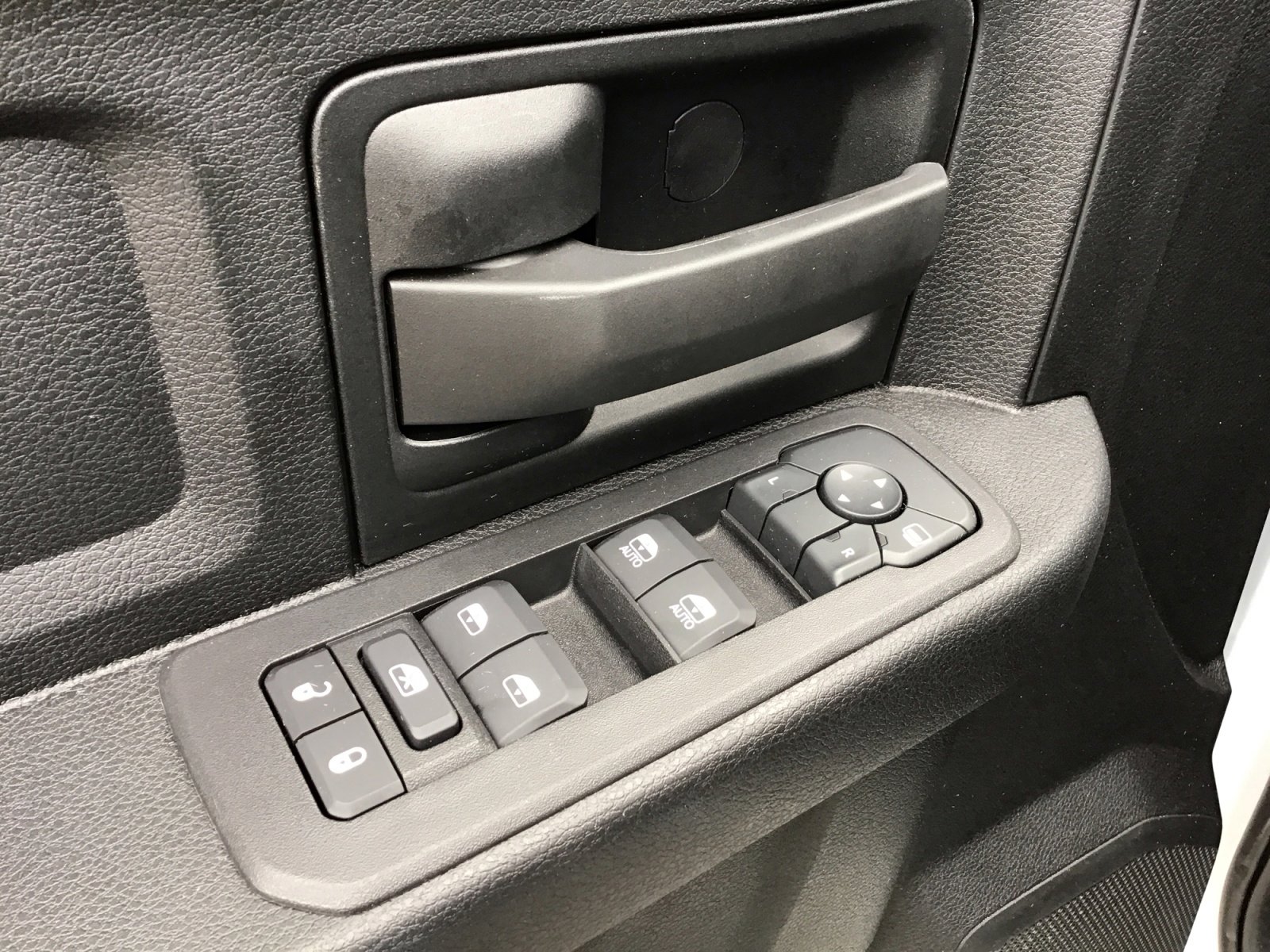 New 2026 RAM 5500 Tradesman w/ Chrome Appearance Group image 24