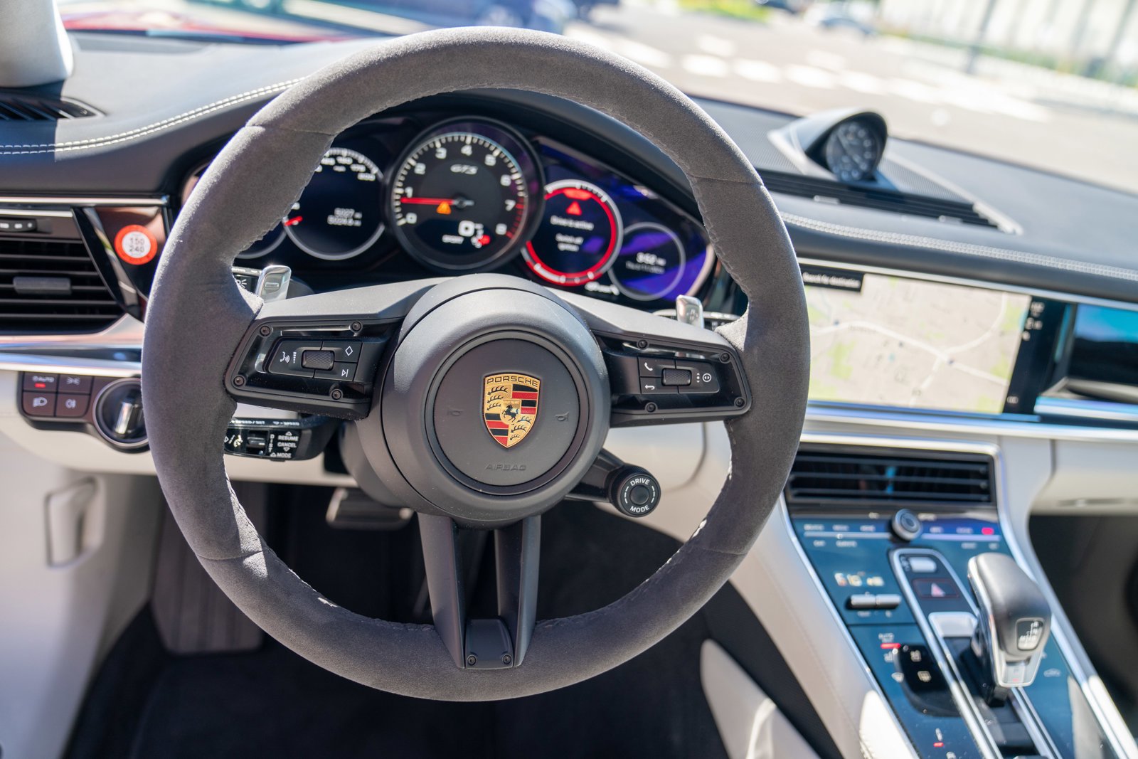 Certified 2022 Porsche Panamera GTS AWD/4WD image 13