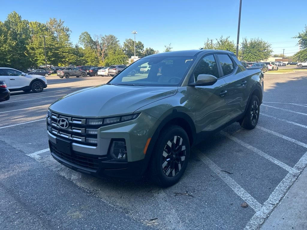 New 2027 Hyundai Santa Cruz SE AWD/4WD image 2