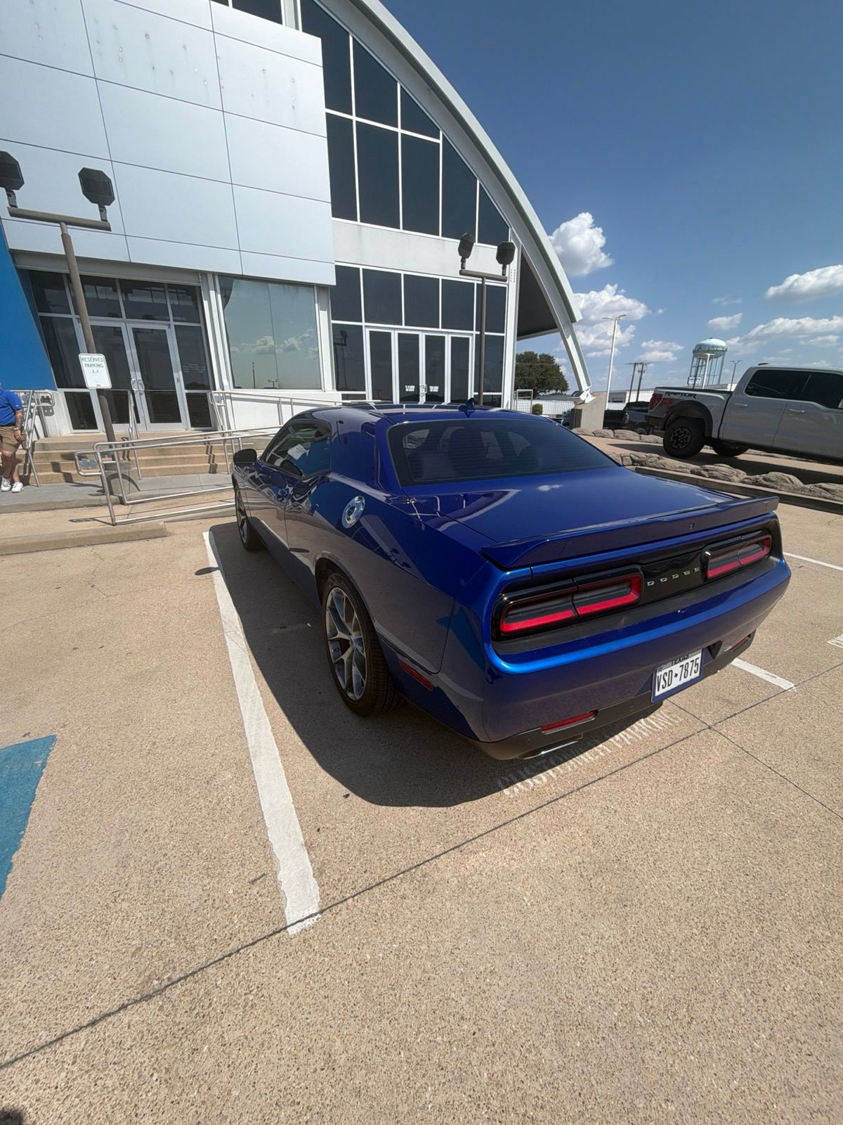 Used 2022 Dodge Challenger SXT w/ Plus Package RWD image 3