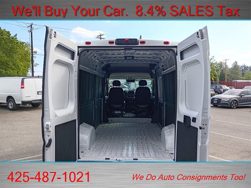 Used 2025 RAM ProMaster 2500 w/ Convenience Group FWD image 14