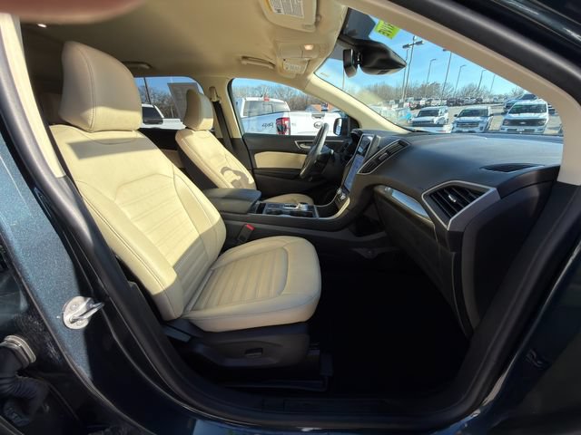 Used 2023 Ford Edge SEL w/ Convenience Package AWD/4WD image 9