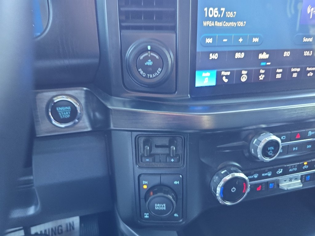 Used 2025 Ford F350 Lariat w/ Lariat Ultimate Package AWD/4WD image 28