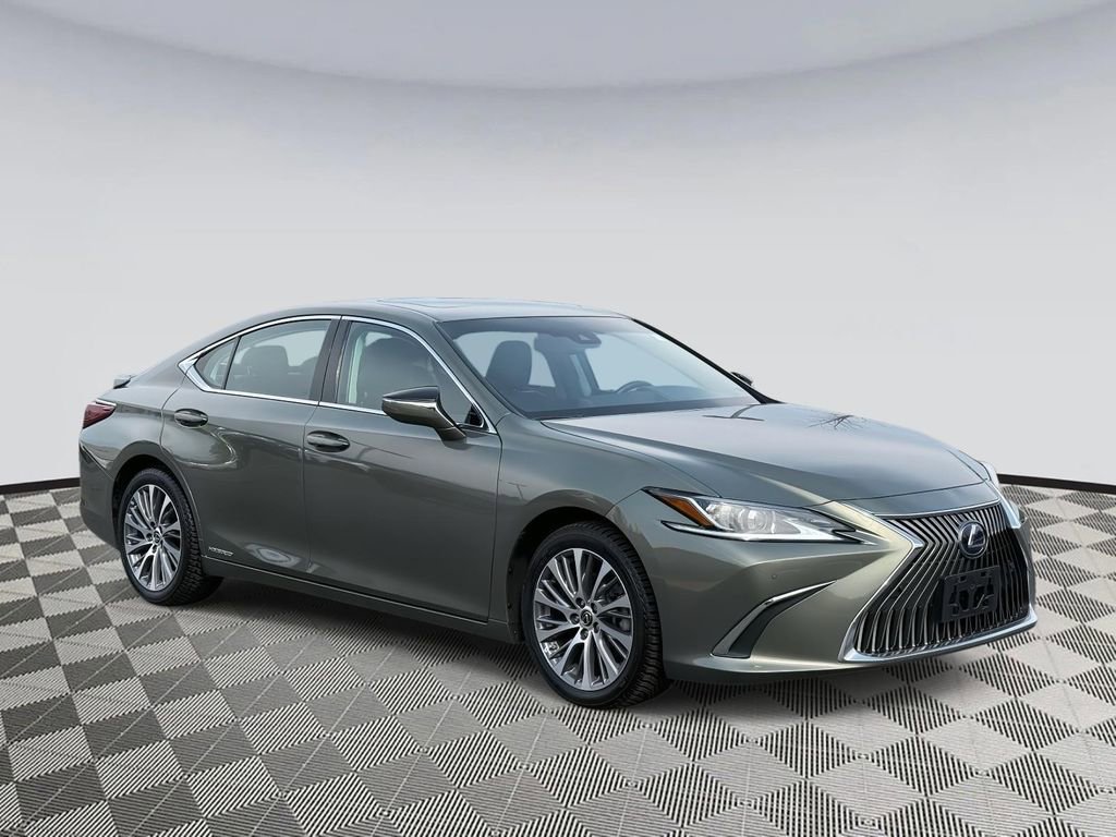 Used 2021 Lexus ES 300h w/ Premium Package