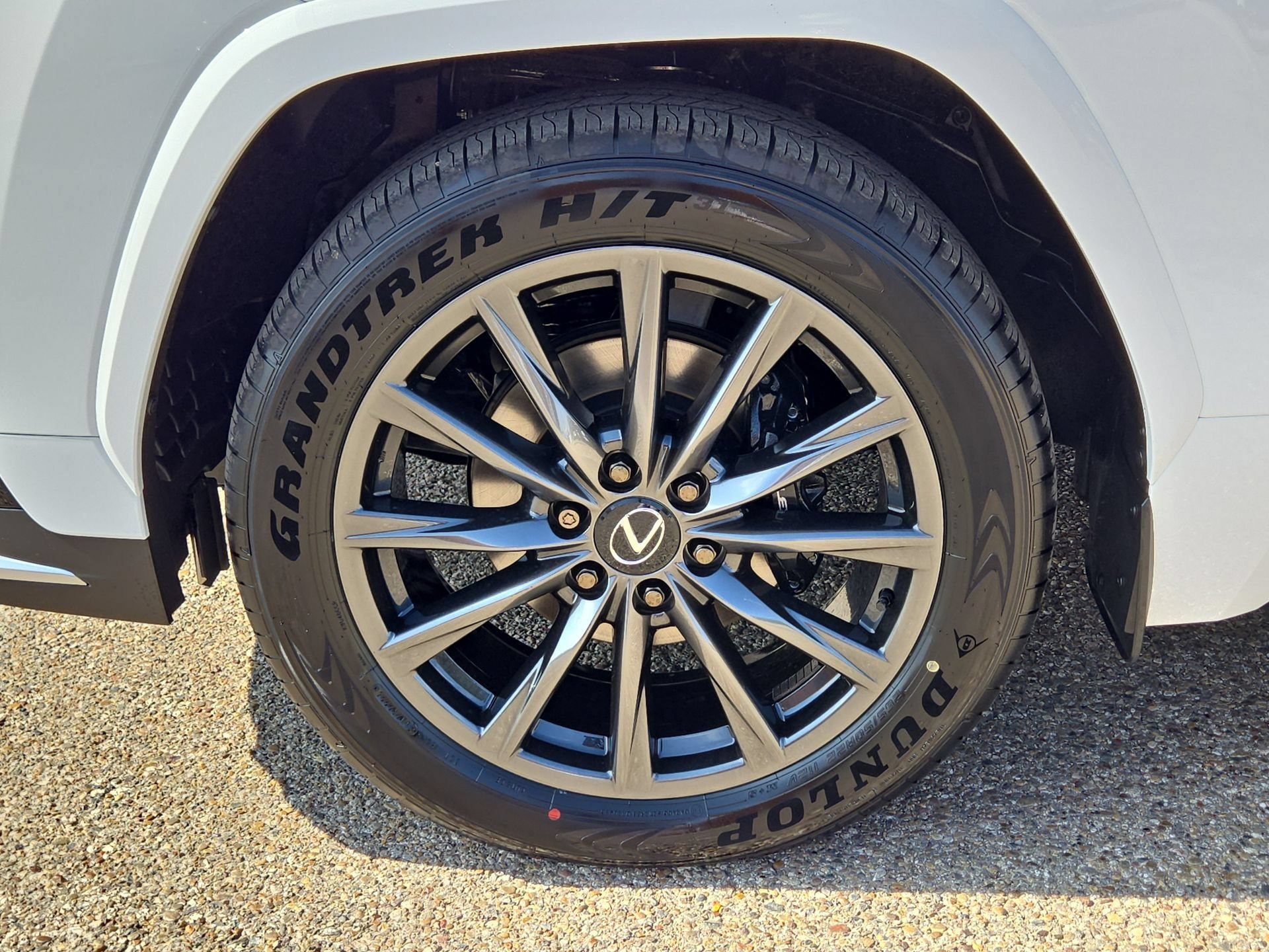 New 2026 Lexus LX 600 F Sport AWD/4WD image 11