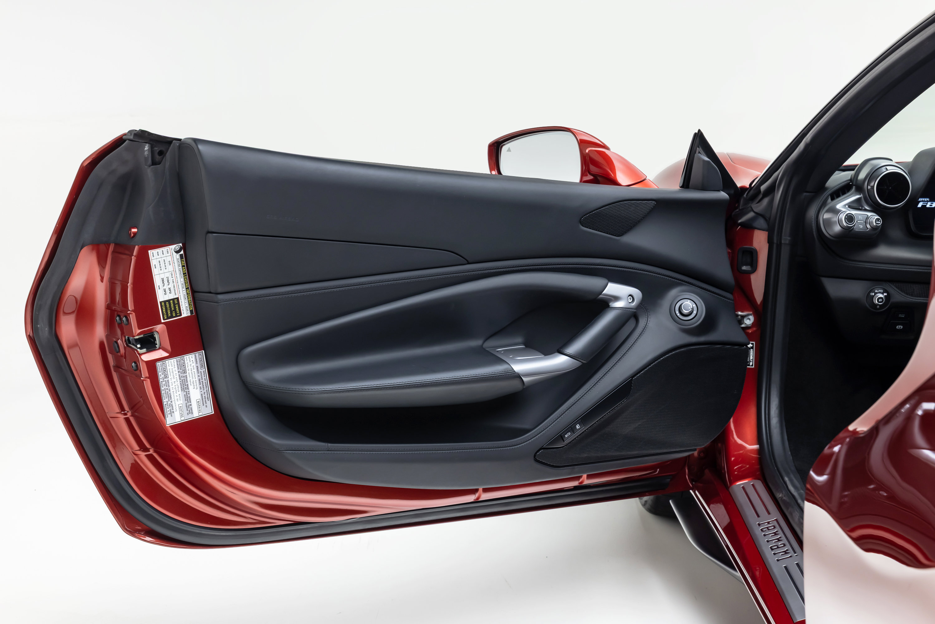 Certified 2022 Ferrari F8 Tributo RWD image 54