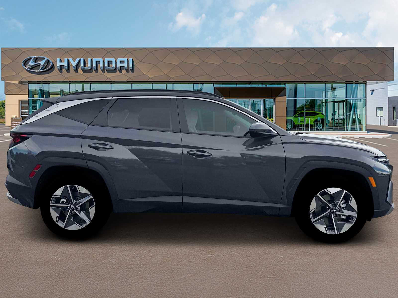 New 2026 Hyundai Tucson SEL FWD image 9