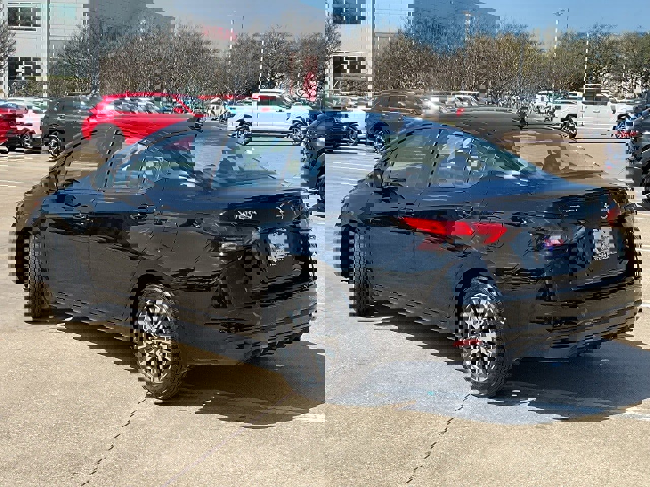 Used 2025 Nissan Versa SV w/ Trunk Package image 7