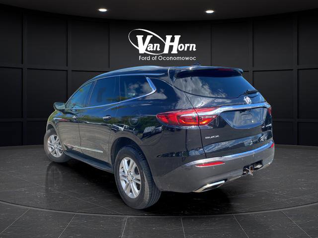 Used 2018 Buick Enclave Premium w/ LPO, Hit The Road Package AWD/4WD image 5