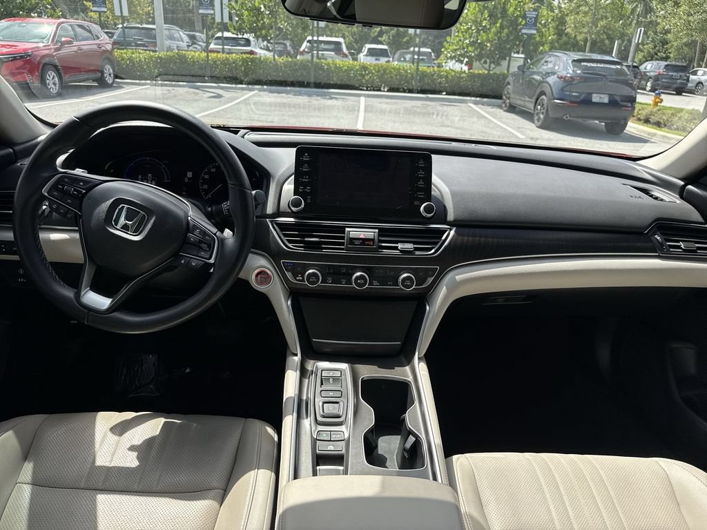 Used 2022 Honda Accord Touring image 14