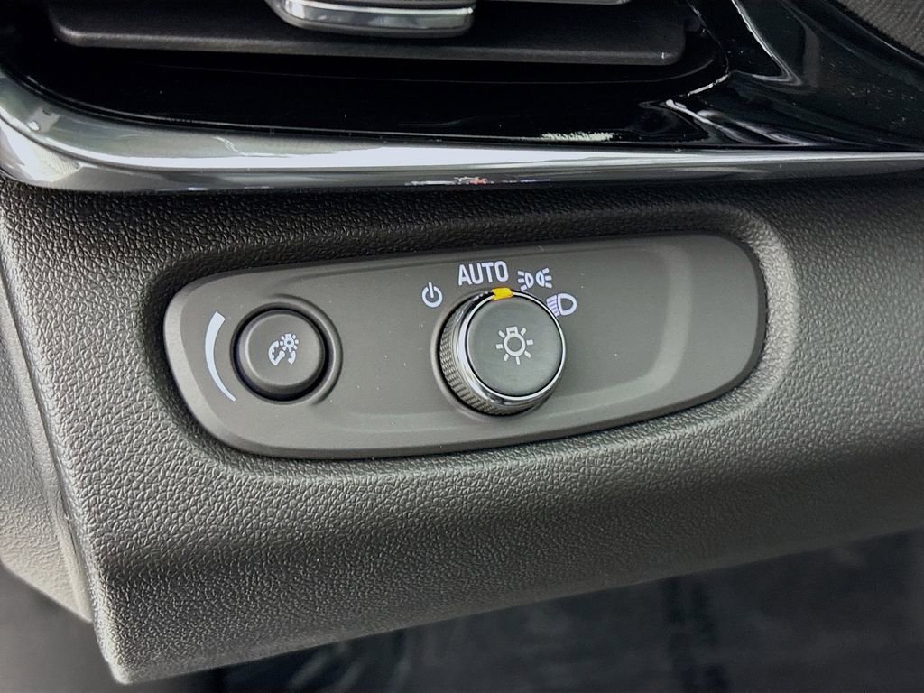 New 2026 Buick Envista Sport Touring w/ Convenience I Package image 10