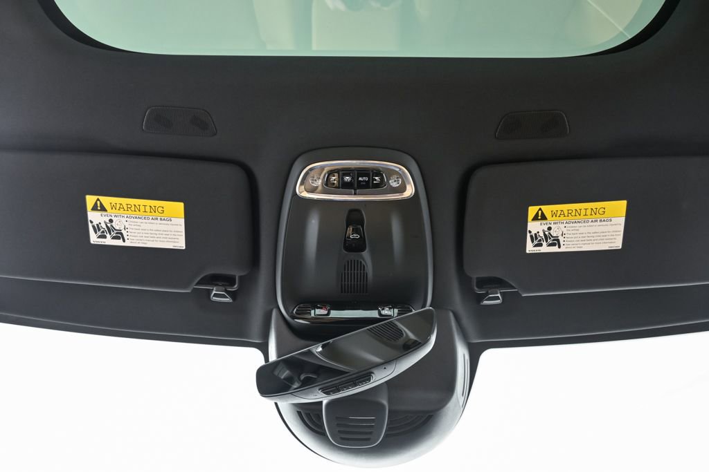 Used 2018 Volvo S90 T5 Momentum w/ Convenience Package image 19