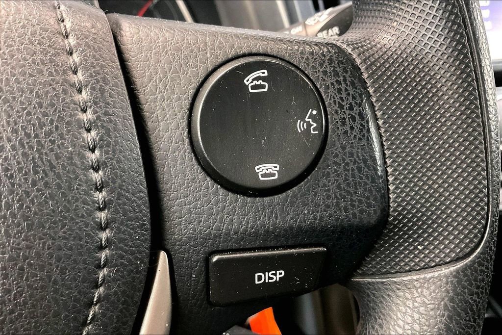 Used 2015 Toyota RAV4 LE image 14