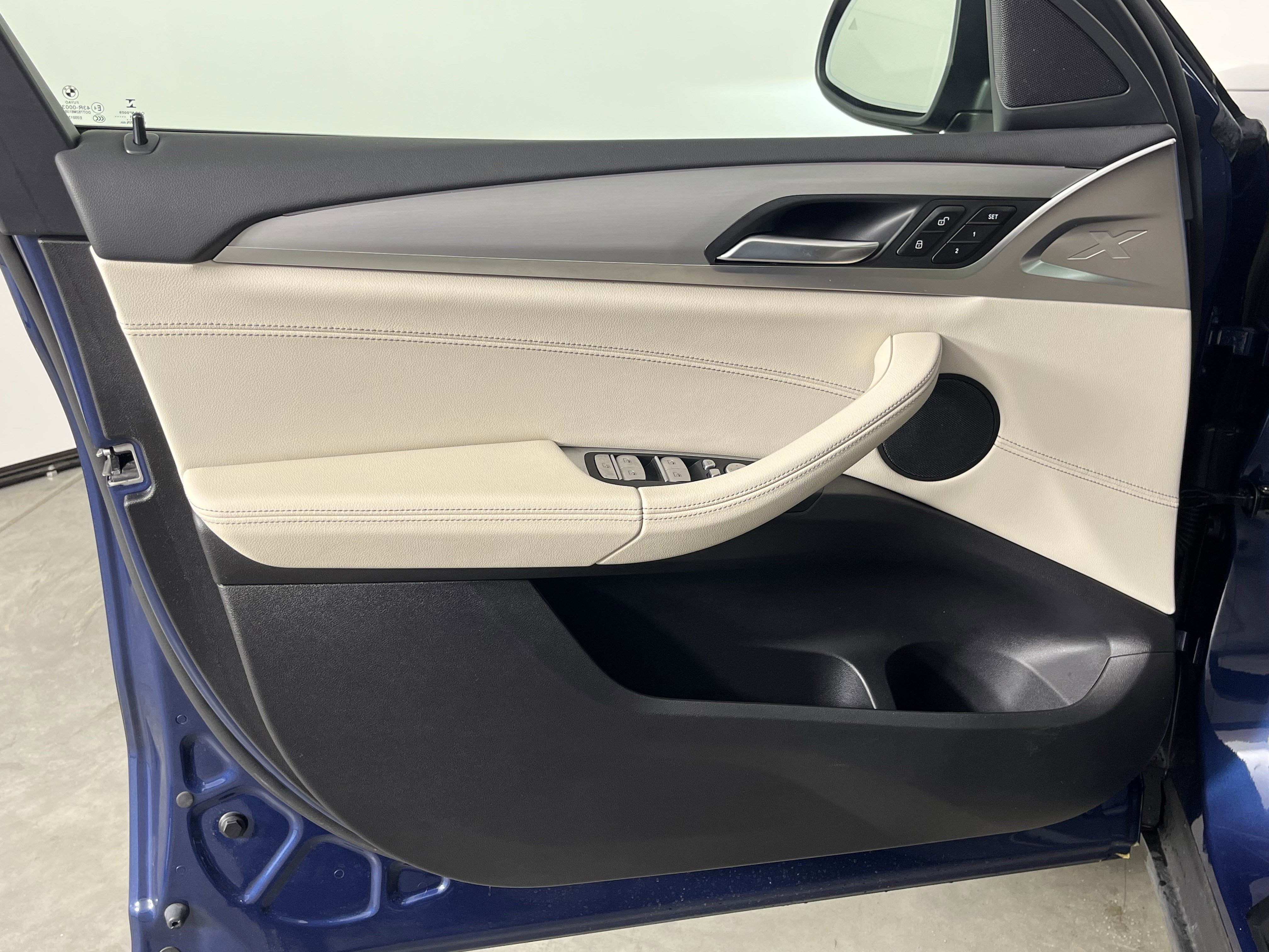 Certified 2022 BMW X4 xDrive30i w/ Premium Package 2 image 18