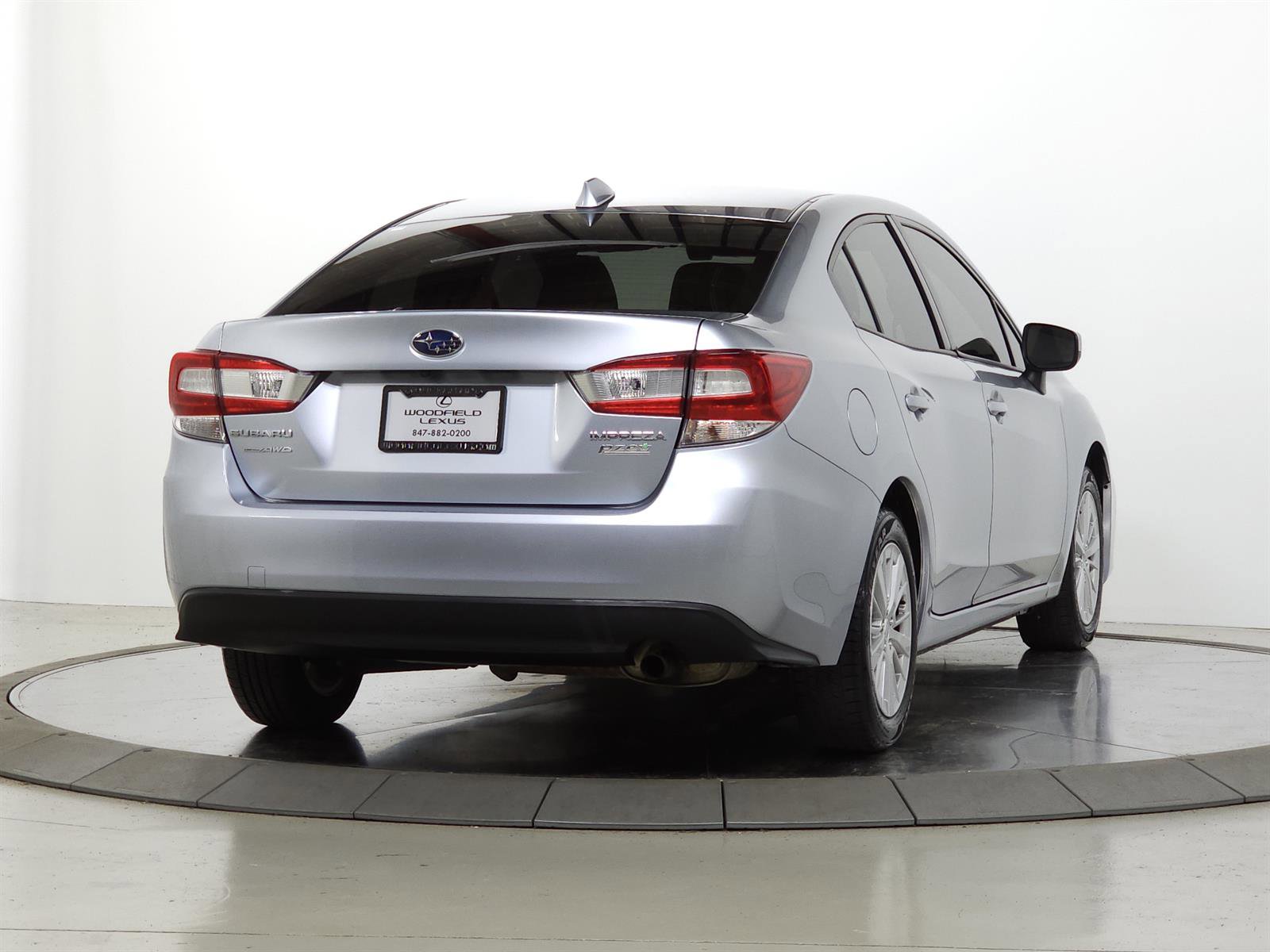 Used 2017 Subaru Impreza 2.0i Premium AWD/4WD image 8