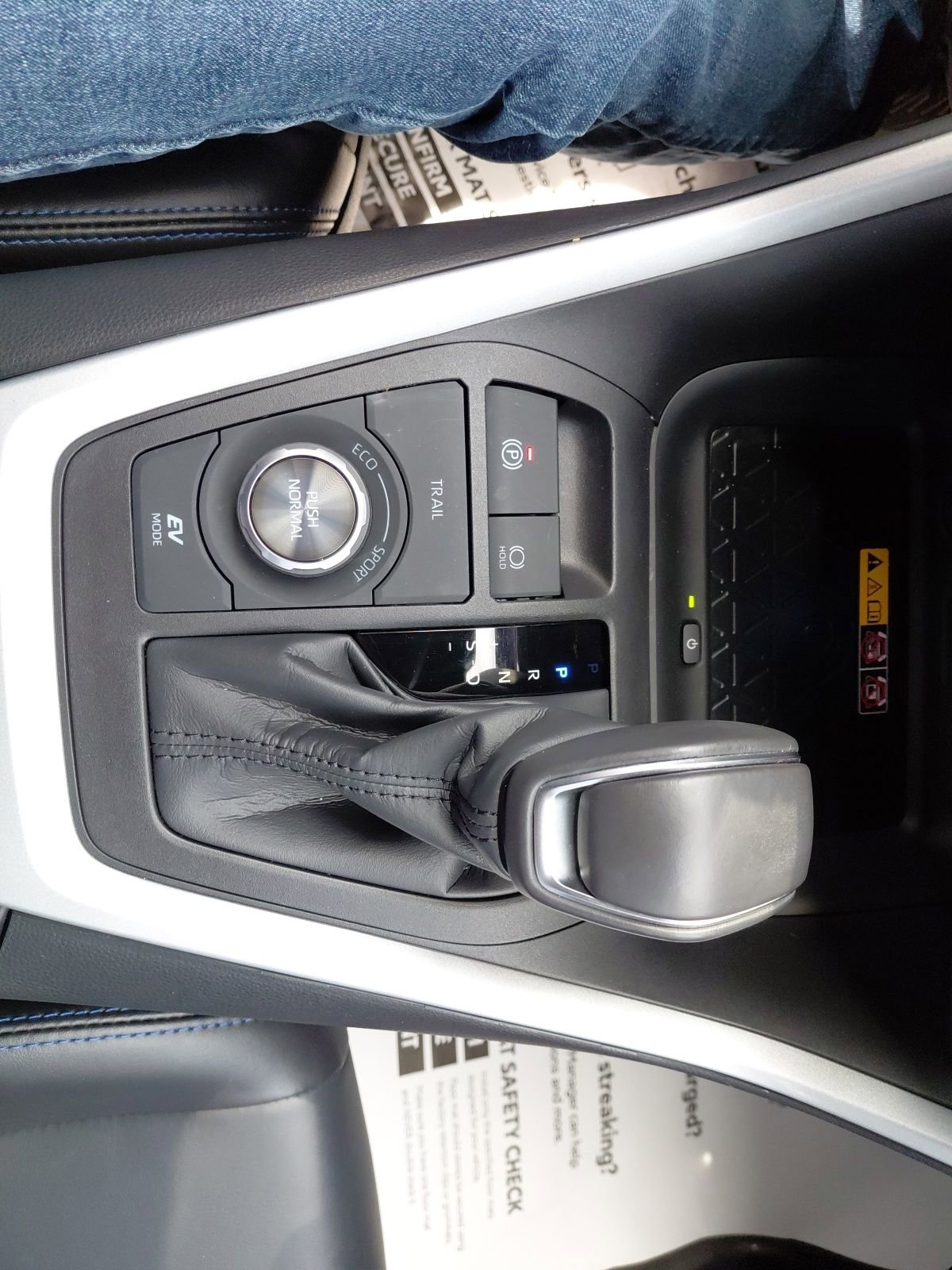 Used 2024 Toyota RAV4 XSE w/ Advanced Technology Package AWD/4WD image 40