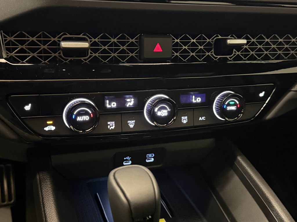 Used 2025 Honda Accord Sport image 24