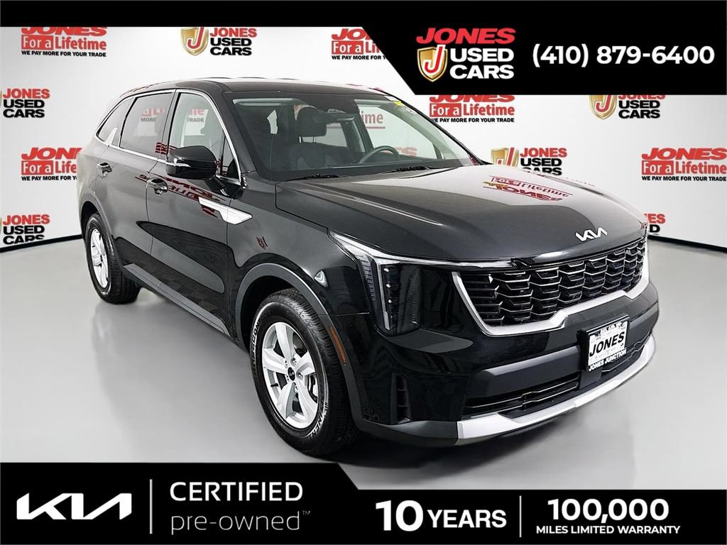 Certified 2025 Kia Sorento LX