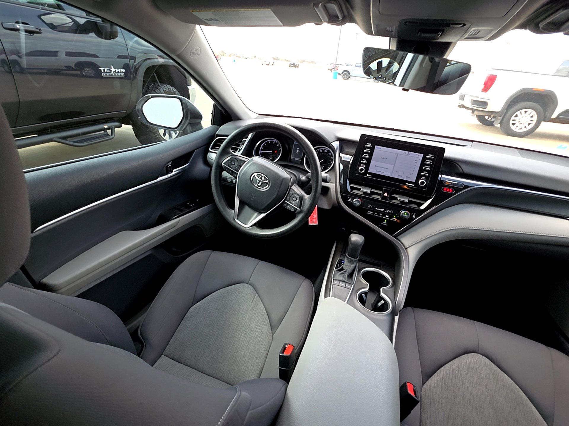 Used 2023 Toyota Camry LE image 11