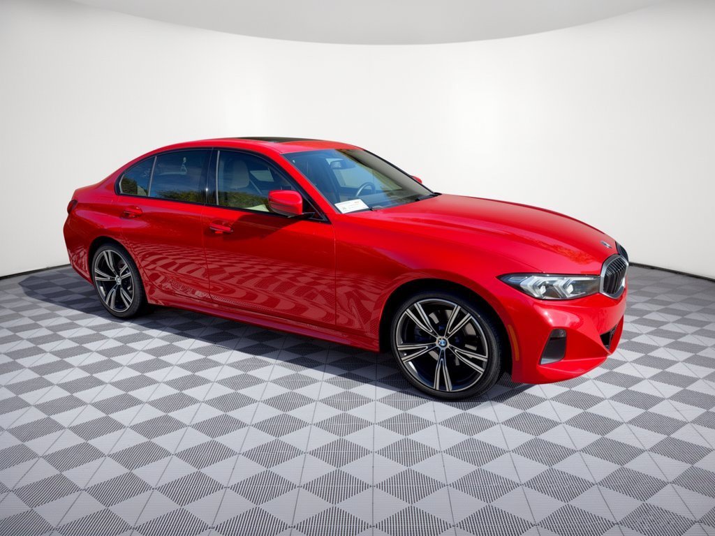Certified 2023 BMW 330i Sedan w/ Driving Assistance Package RWD image 7