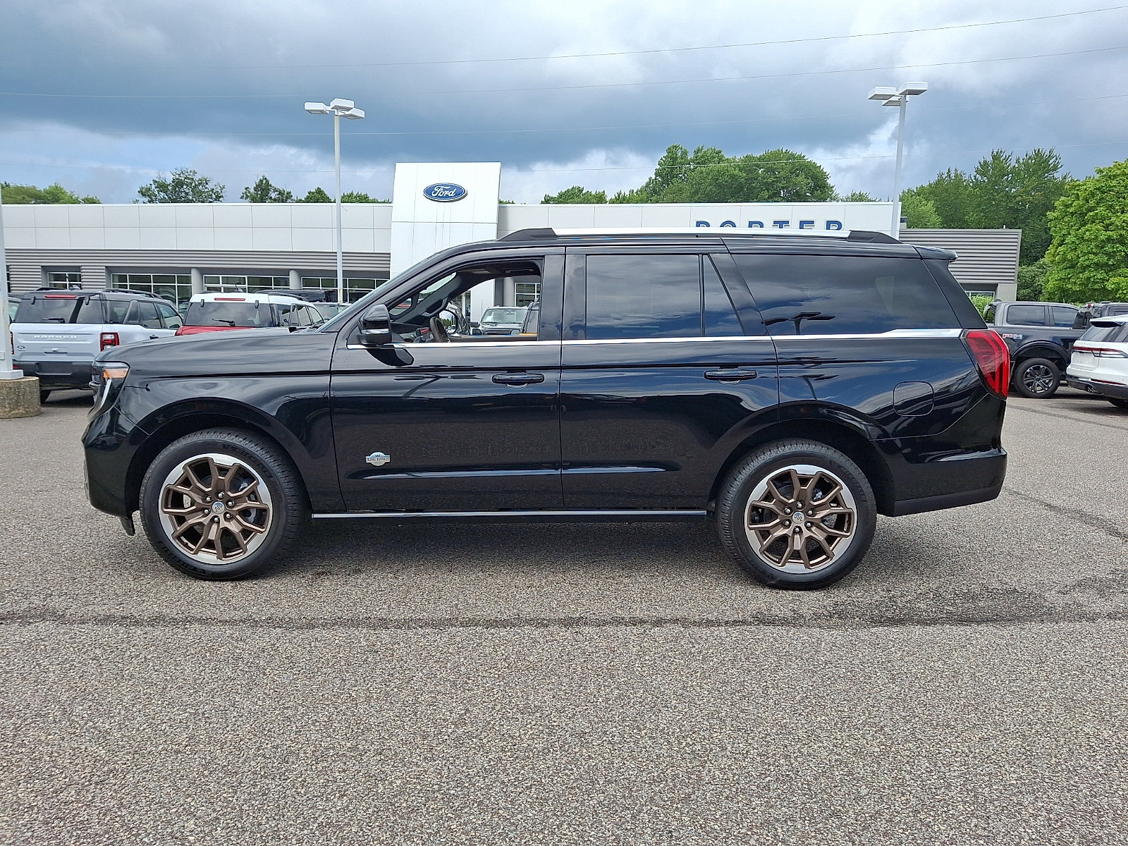 Certified 2026 Ford Expedition King Ranch AWD/4WD image 6