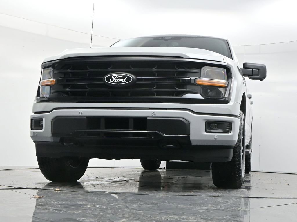 New 2026 Ford F150 XLT w/ Equipment Group 302A MID image 37