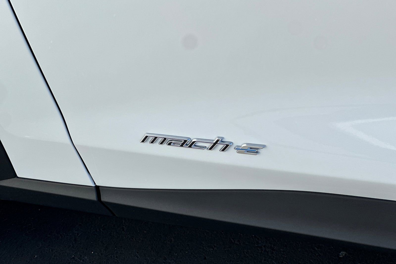 New 2026 Ford Mustang Mach-E Select image 26