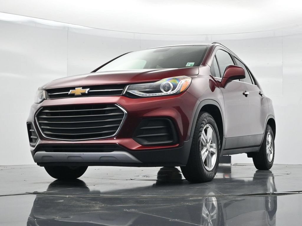 Used 2017 Chevrolet Trax LT w/ LT Convenience Package FWD image 27