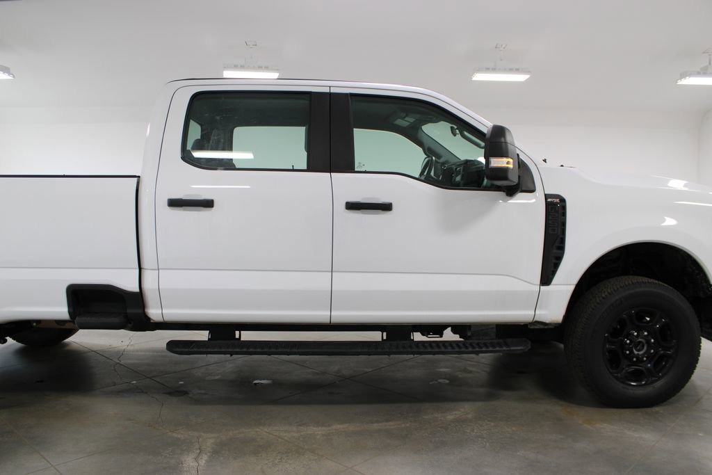 Used 2024 Ford F250 XL w/ STX Appearance Package AWD/4WD image 11