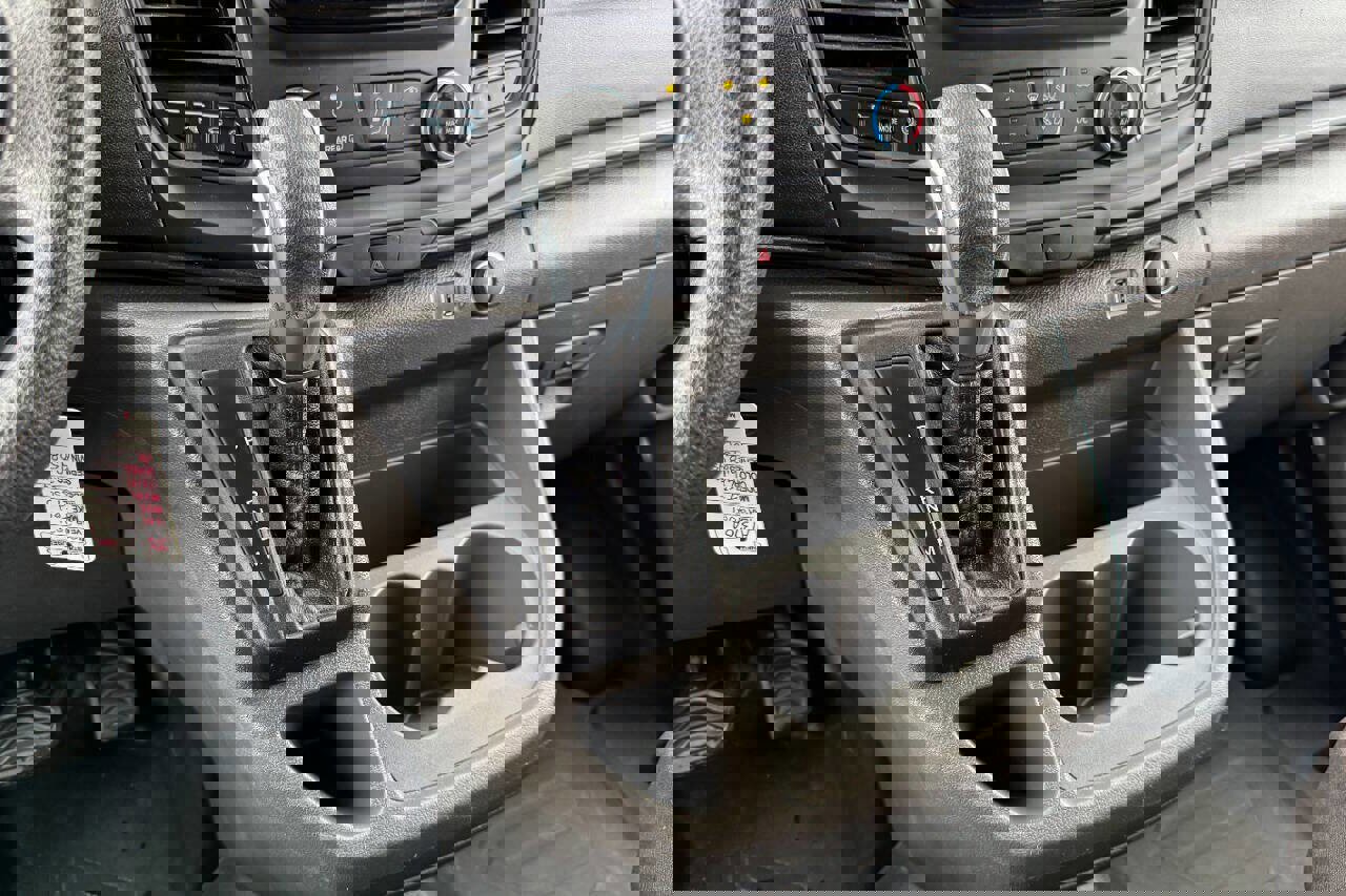 Used 2021 Ford Transit 350 XLT image 31