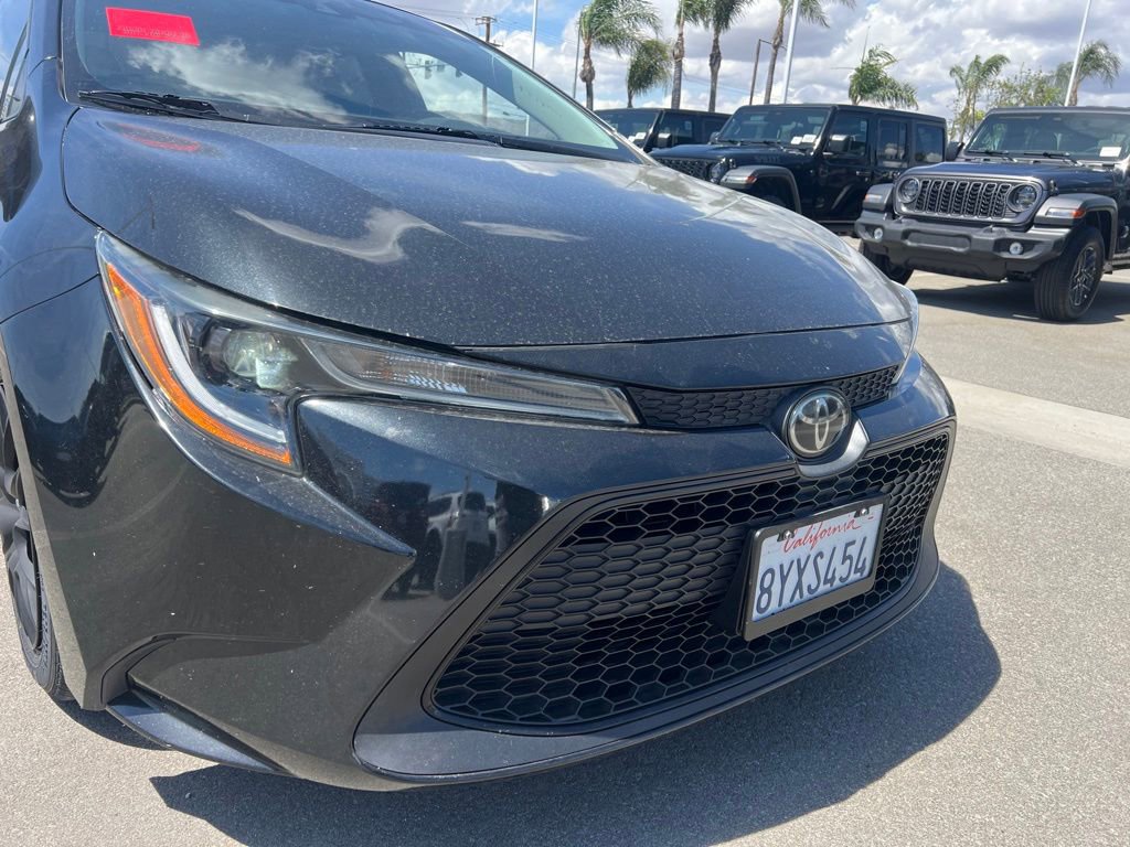 Used 2022 Toyota Corolla LE w/ Carpet Mat Package (TMS) image 10