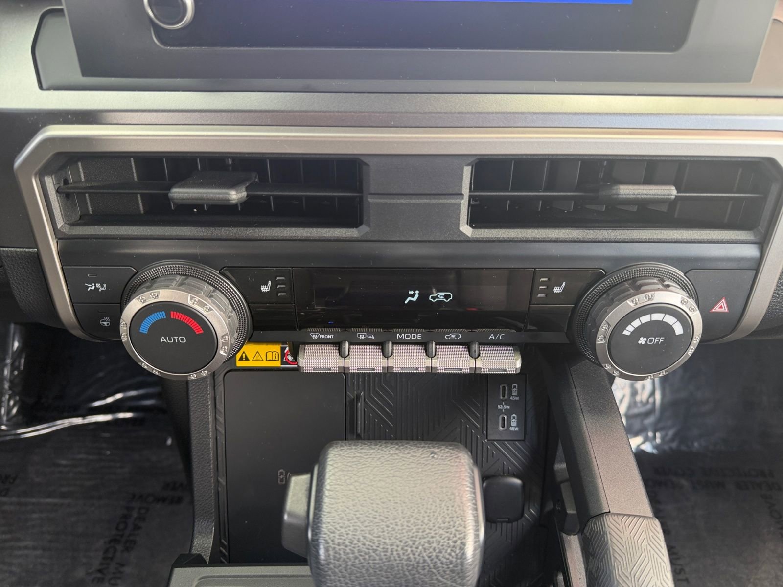 Certified 2025 Toyota 4Runner TRD Off-Road image 17