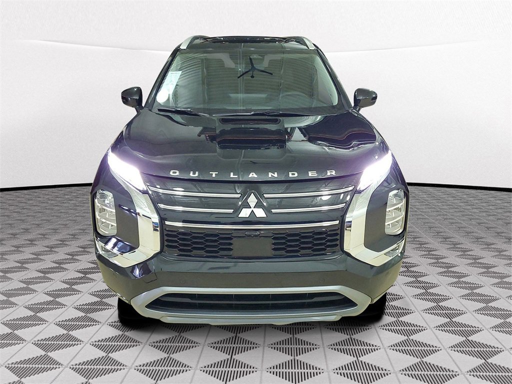 New 2025 Mitsubishi Outlander SEL image 2