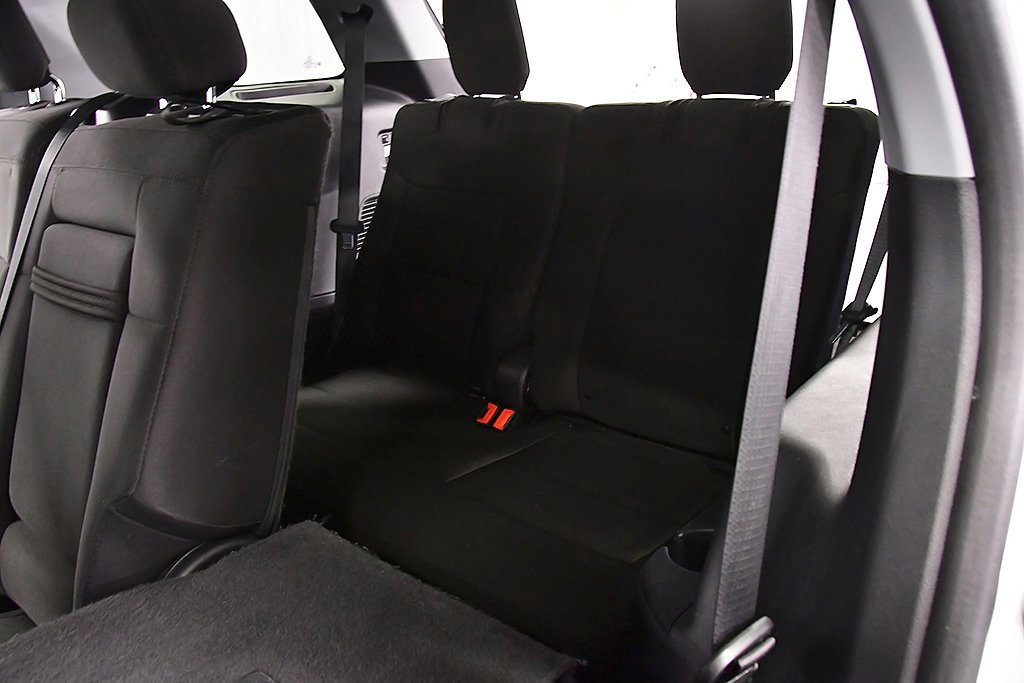 Used 2022 Ford Explorer XLT image 29