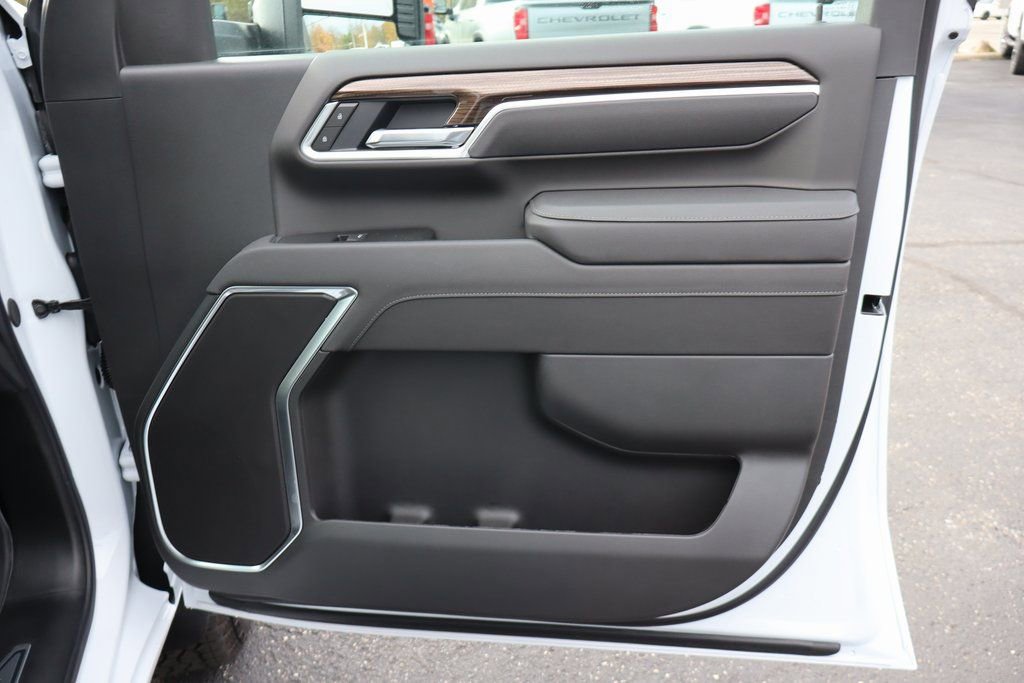 Used 2026 Chevrolet Silverado 2500 LT image 20