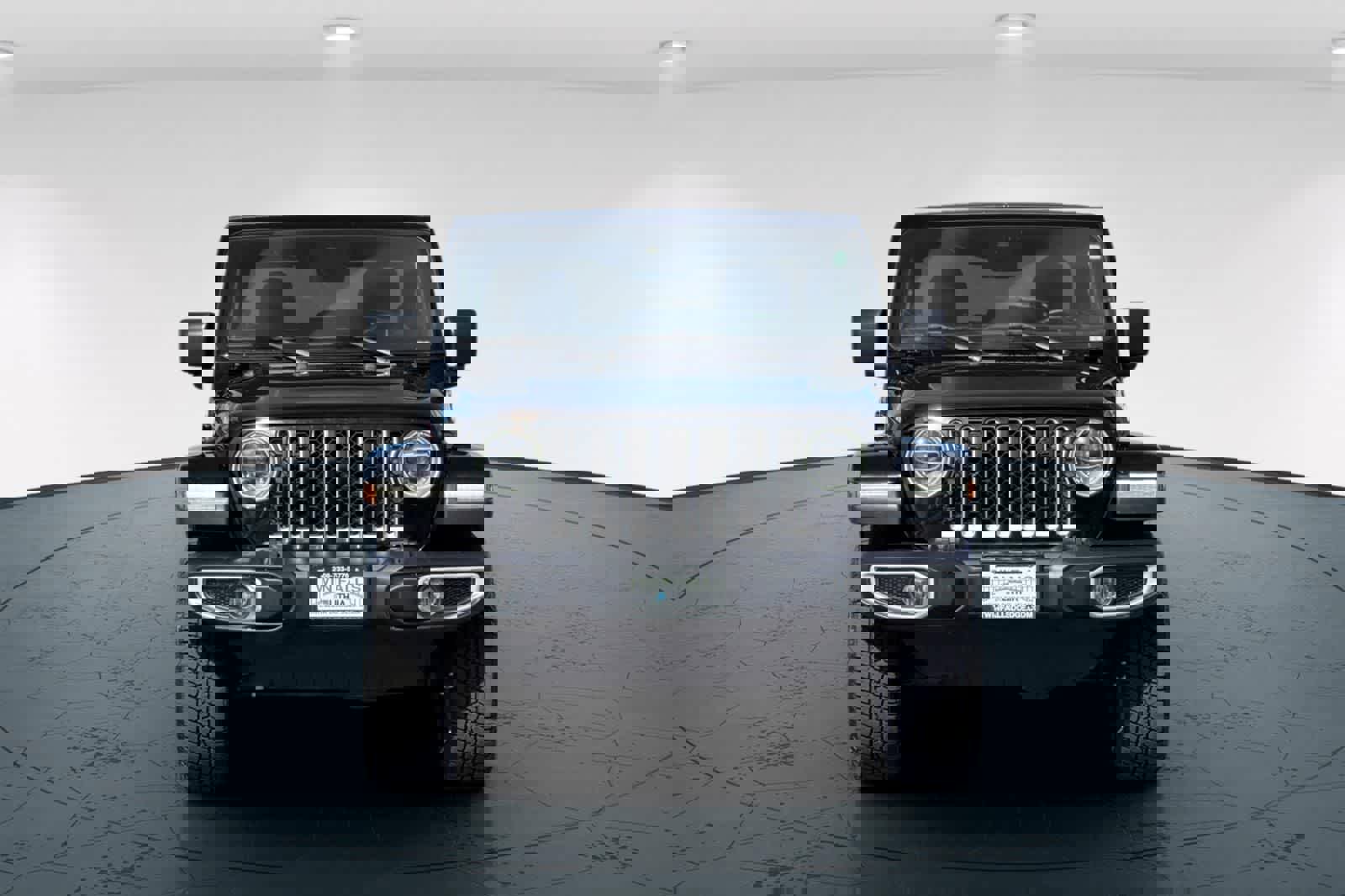 Used 2020 Jeep Gladiator Overland image 10