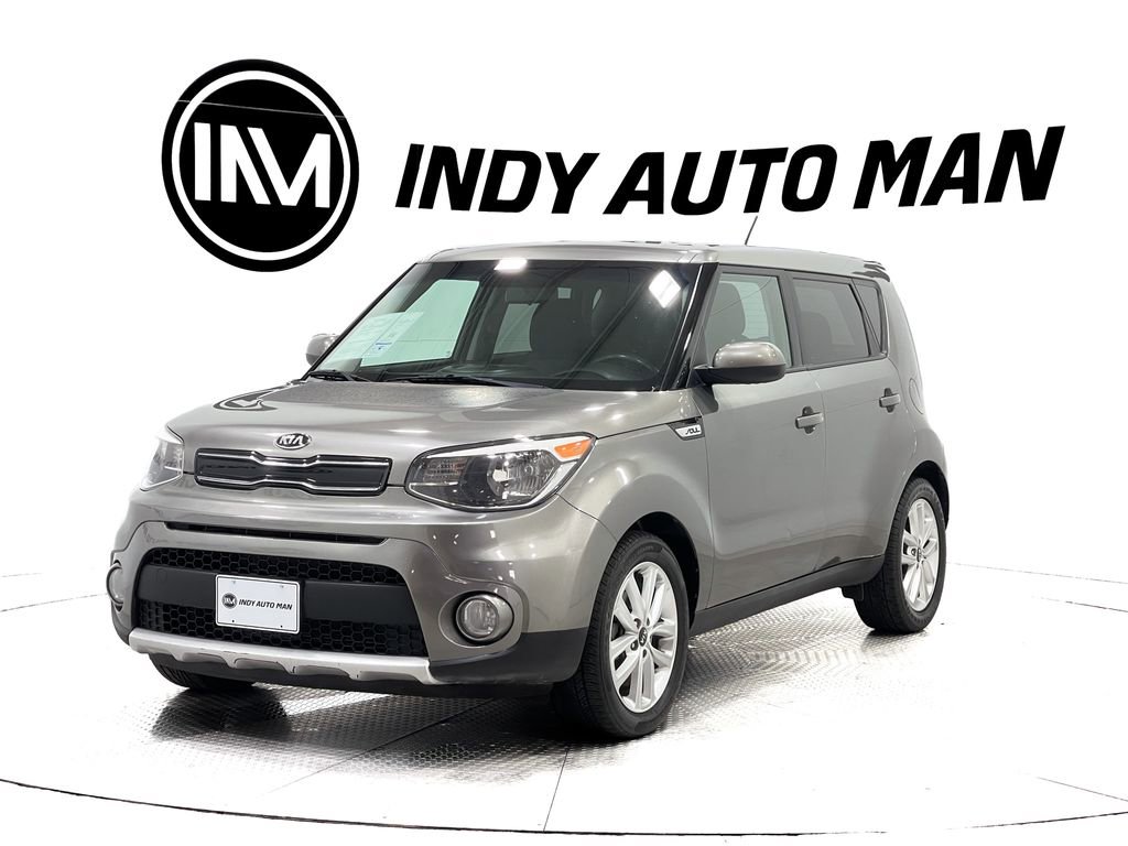 Used 2017 Kia Soul + image 8