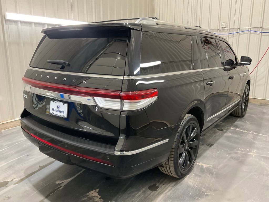 Used 2022 Lincoln Navigator L Reserve image 24