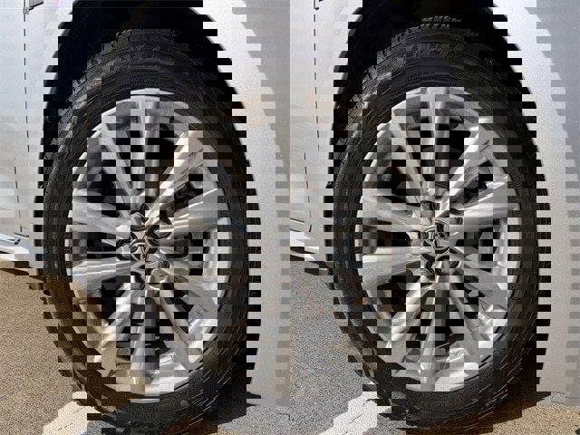 Used 2024 Toyota Corolla SE image 10