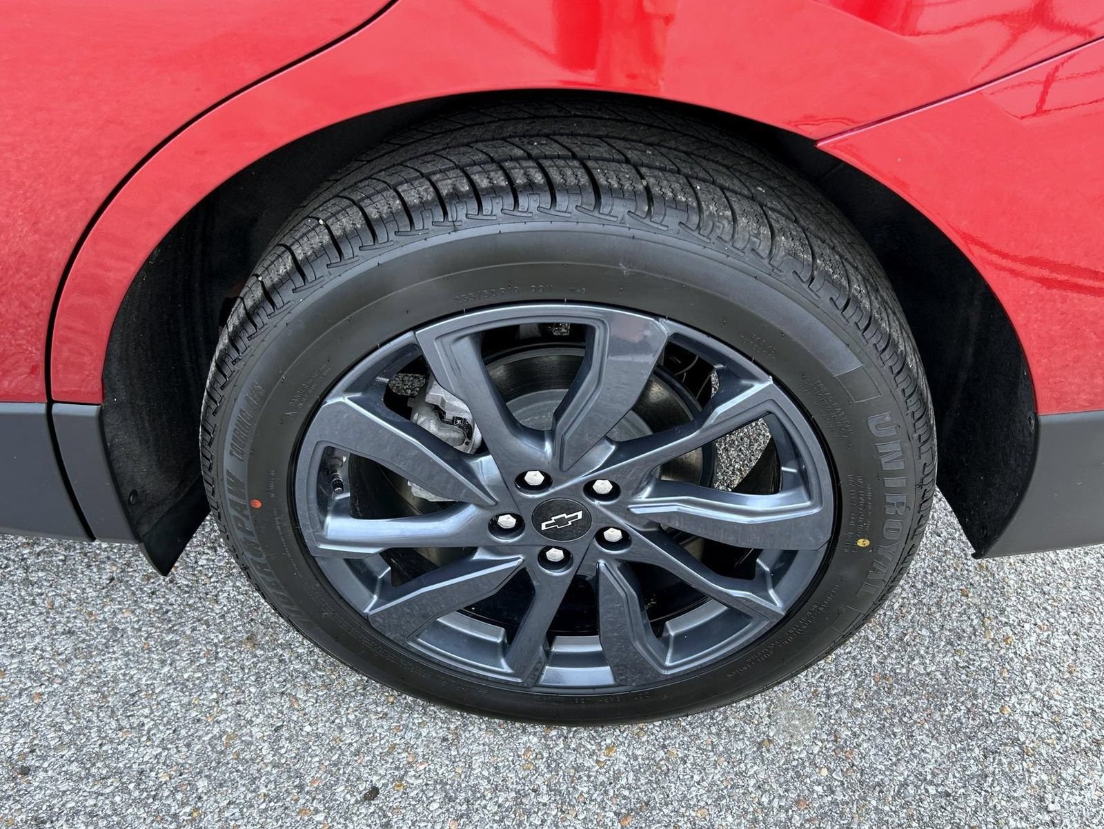 Used 2023 Chevrolet Equinox RS AWD/4WD image 23