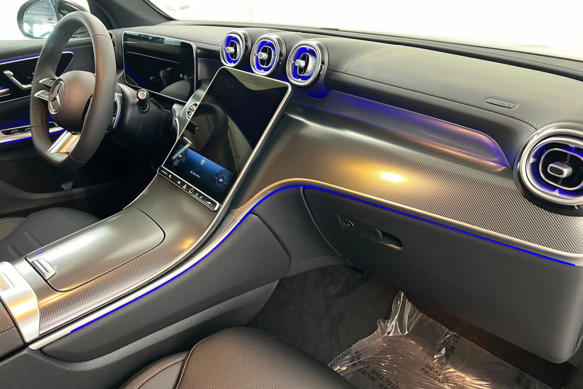 New 2026 Mercedes-Benz GLC 300 4MATIC image 24